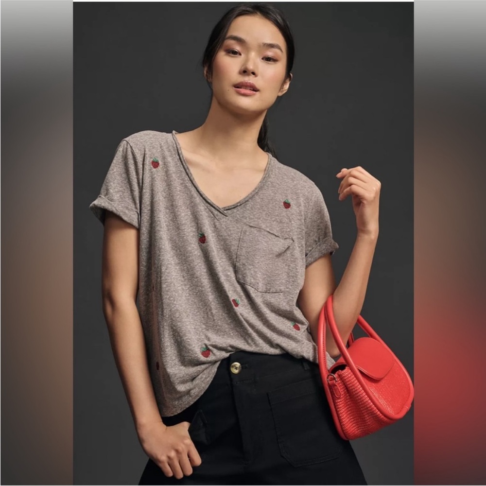 t.la Anthropologie Strawberry V-Neck Tee XS